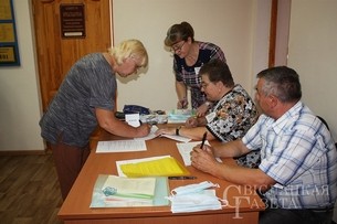 В досрочном голосовании принимают участие избиратели Хоневичского участка для голосования № 16