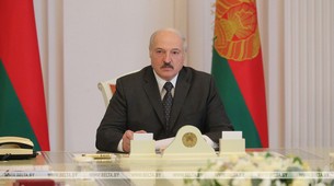 Лукашэнка аб правядзенні выбарчай кампаніі: дэмакратыя дэмакратыяй, але беззаконня быць не павінна